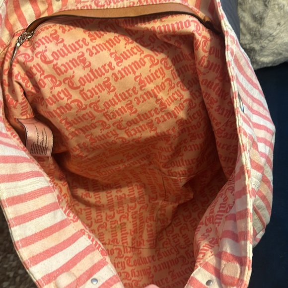 Juicy Couture Canvas Tote with makeup bag - Picture 14 of 17